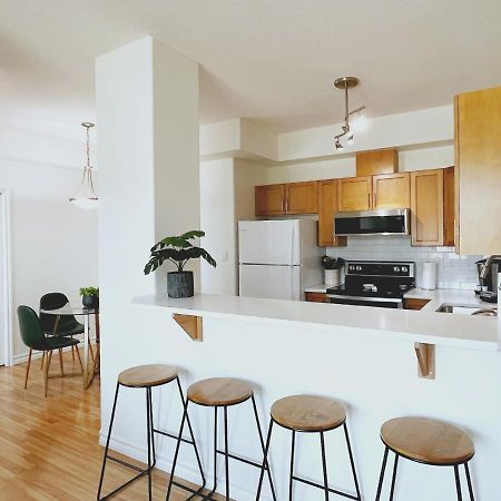 Apartmán Downtown Waterfront Kelowna Oasis Newly Renovated 2Bed 2Bath Exteriér fotografie